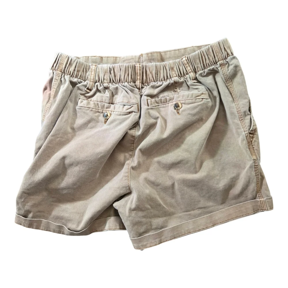 Old Navy Women's Tan Shorts Size Med - Picture 3 of 6